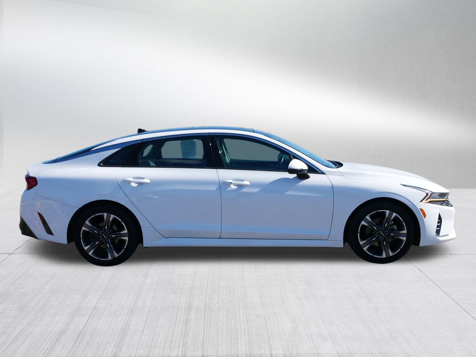 Used 2022 Kia K5 EX w/ EX Premium Package image 8