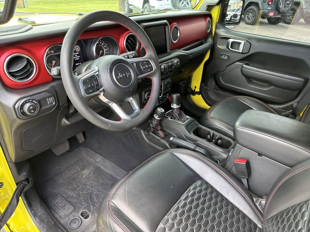 Used 2023 Jeep Gladiator Rubicon w/ LED Lighting Group AWD/4WD image 32