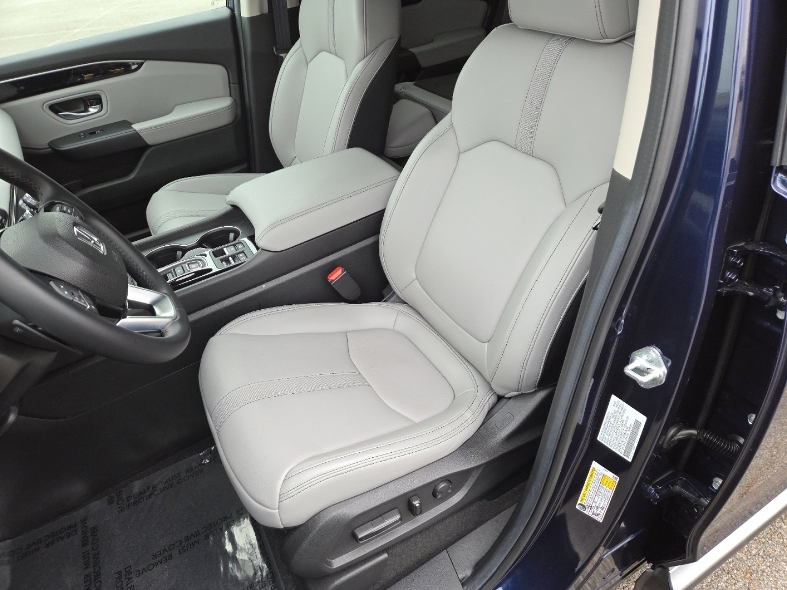 Used 2025 Honda Pilot EX-L image 25