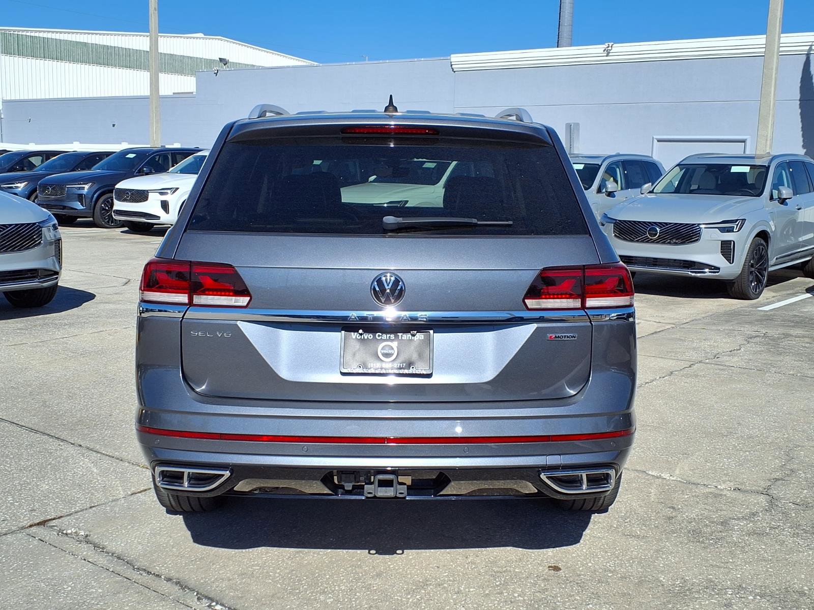 Used 2021 Volkswagen Atlas SEL R-Line image 6