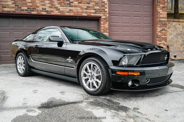 Used 2008 Ford Mustang Shelby GT500 RWD image 12