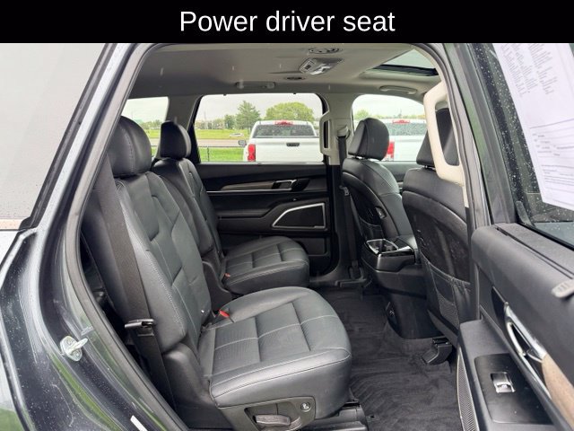 Used 2022 Kia Telluride EX w/ EX Premium Package AWD/4WD image 10