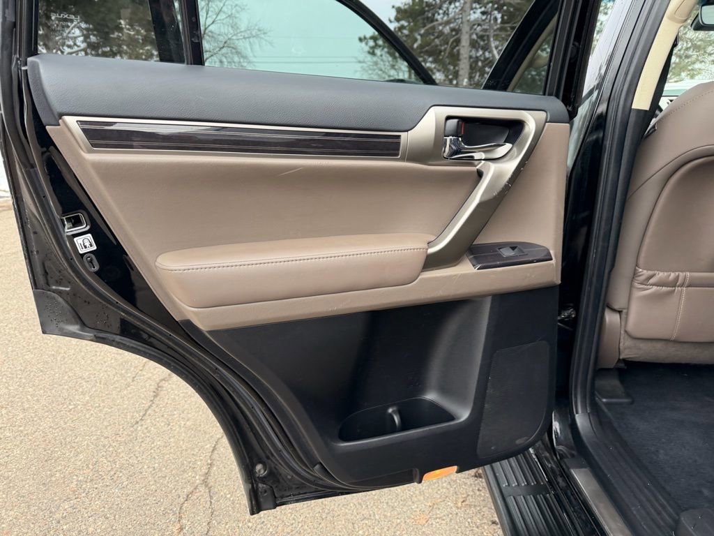 Used 2020 Lexus GX 460 Premium image 20