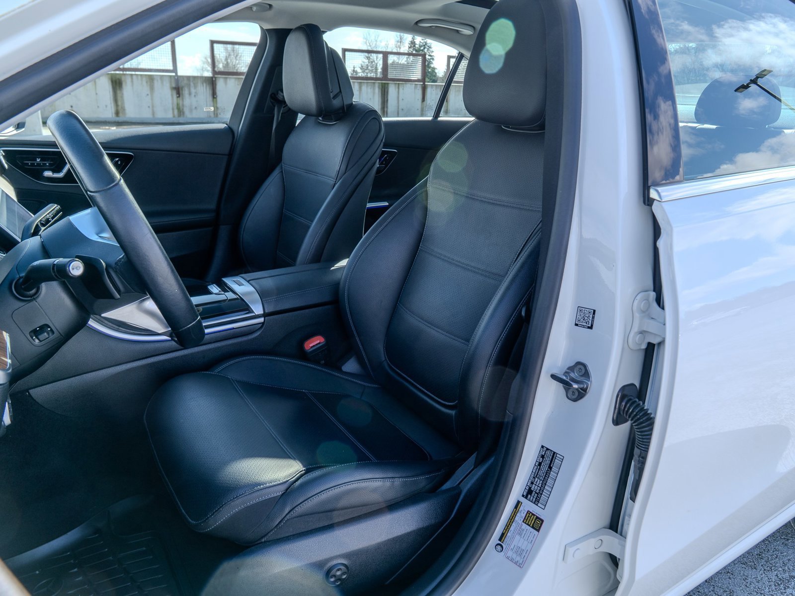 Certified 2023 Mercedes-Benz C 300 4MATIC Sedan image 19