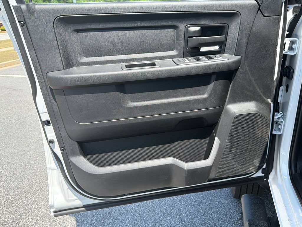 New 2026 RAM 5500 Tradesman AWD/4WD image 10