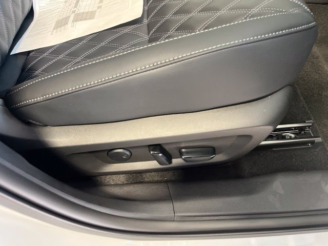 New 2026 Nissan Rogue Platinum AWD/4WD image 21