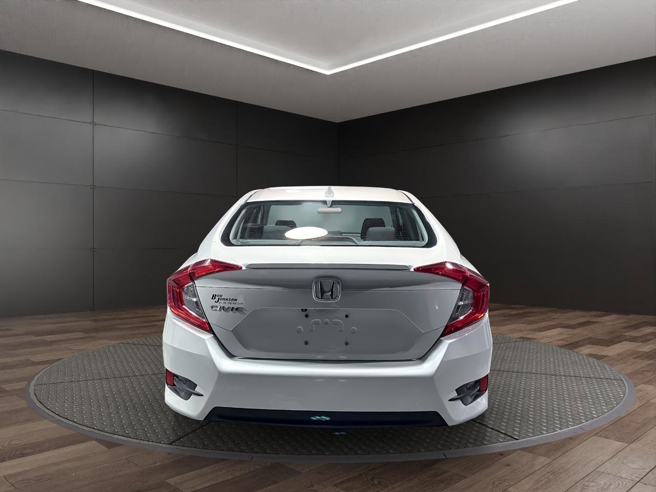 Used 2016 Honda Civic EX-T image 7