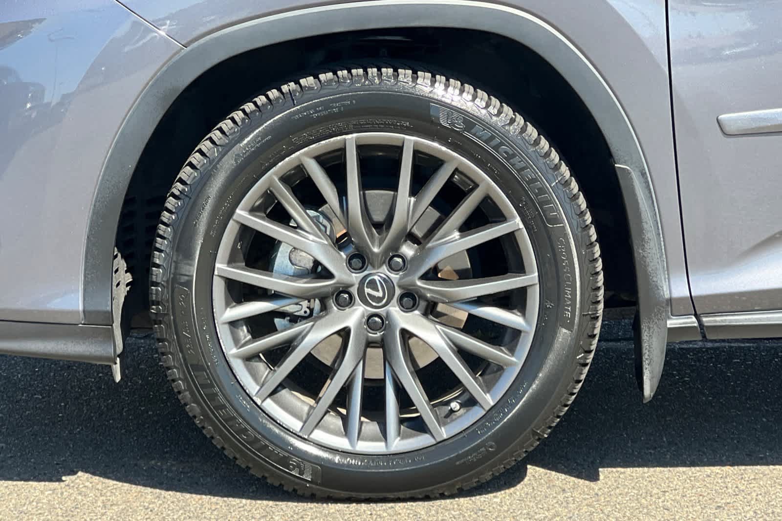 Used 2022 Lexus RX 450h F Sport w/ Cold Area Package (CT) AWD/4WD image 33