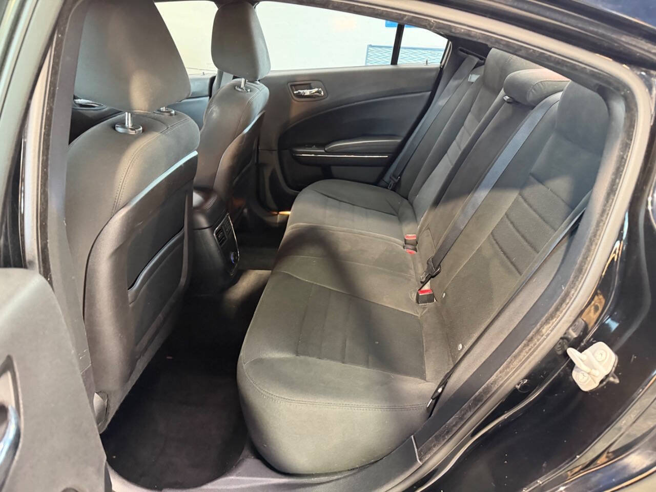 Used 2014 Dodge Charger SXT RWD image 19