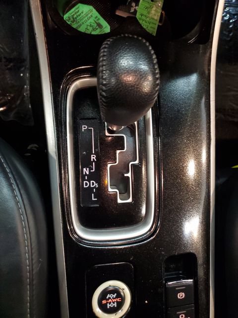 Used 2020 Mitsubishi Outlander ES AWD/4WD image 25