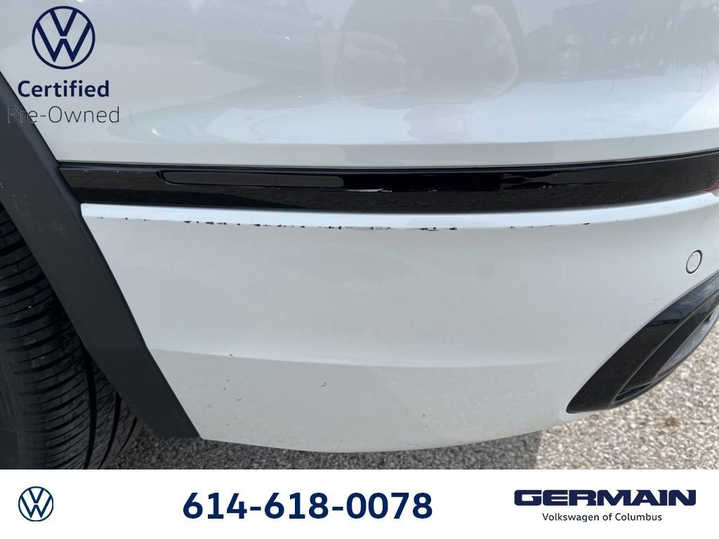 Used 2023 Volkswagen Tiguan SE R-Line image 16