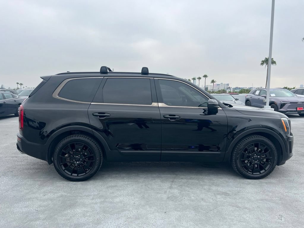 Used 2021 Kia Telluride EX w/ EX Premium Package AWD/4WD image 4