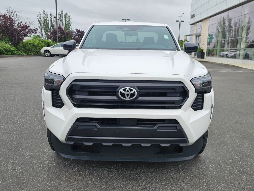 Used 2024 Toyota Tacoma SR RWD image 2