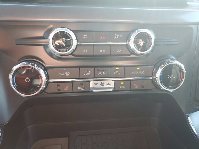 New 2025 Ford F150 XLT w/ Equipment Group 302A MID image 51