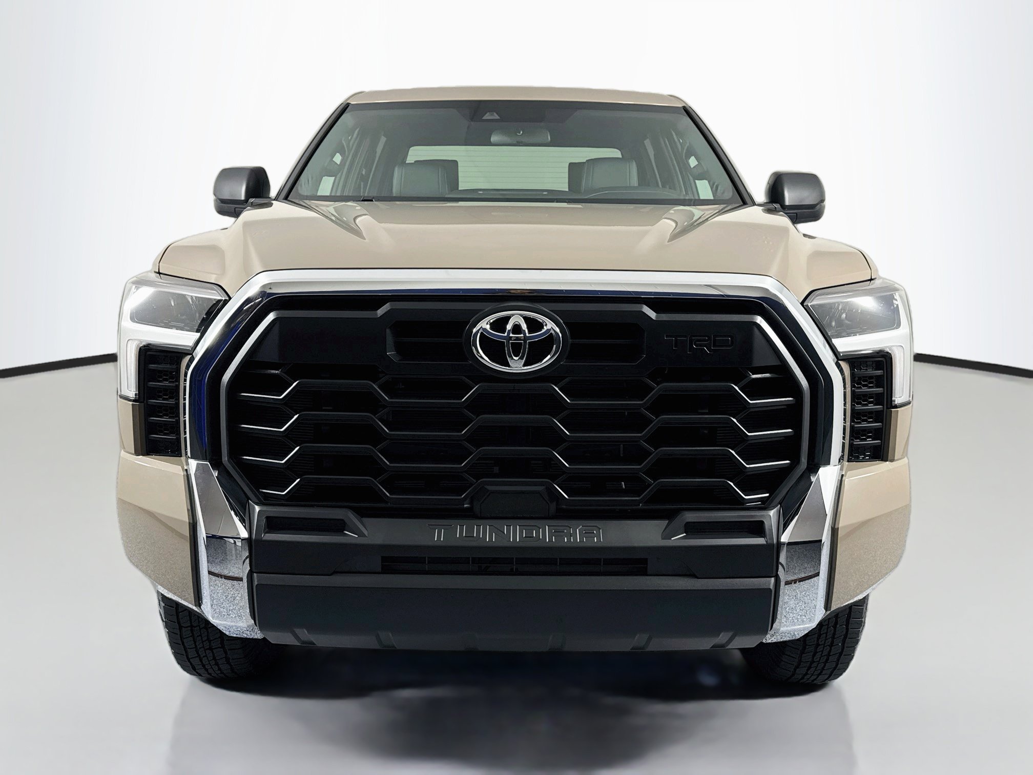 Used 2026 Toyota Tundra SR5 w/ TRD Off-Road Premium Package AWD/4WD image 2