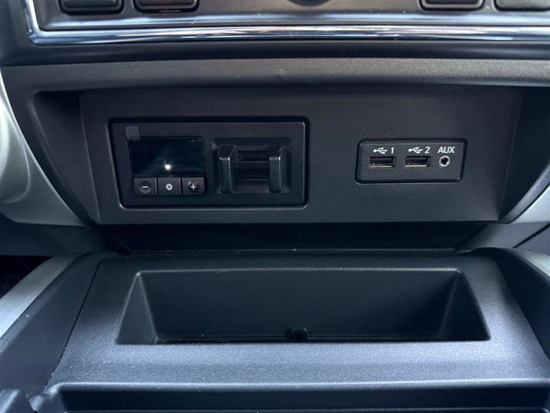 Used 2019 Nissan Titan PRO-4X image 22