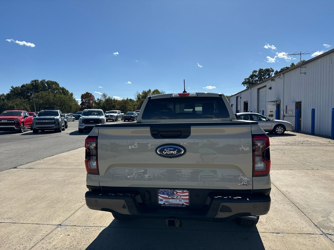 New 2025 Ford Ranger Lariat w/ FX4 Off-Road Package image 7