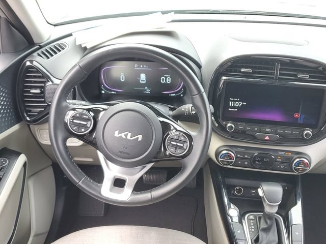 Certified 2023 Kia Soul EX FWD image 14