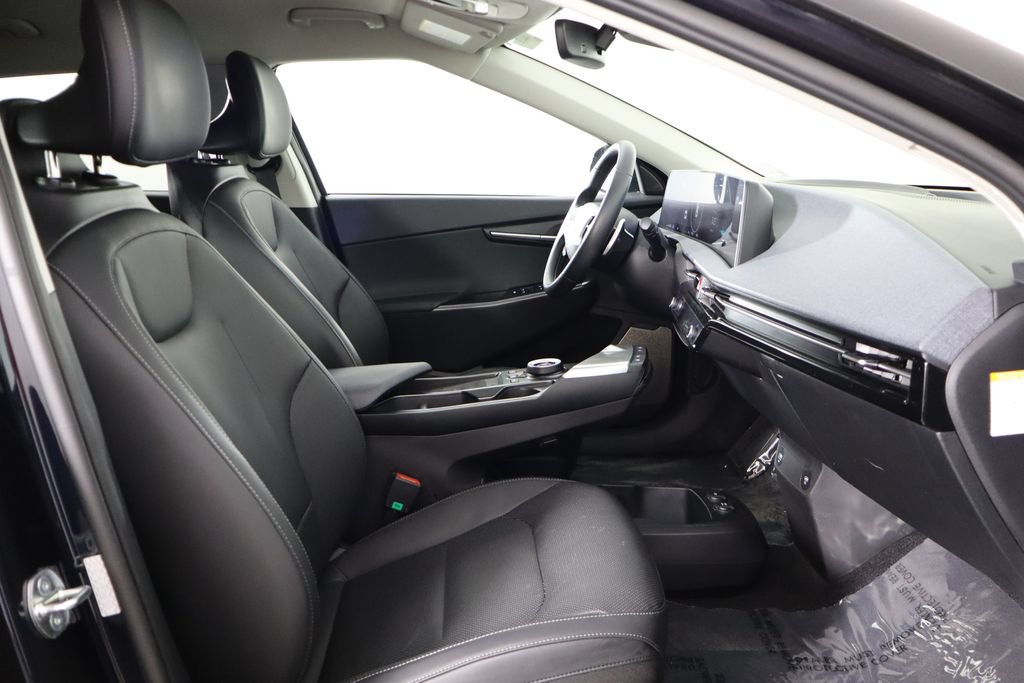 Used 2023 Kia EV6 Wind RWD image 18