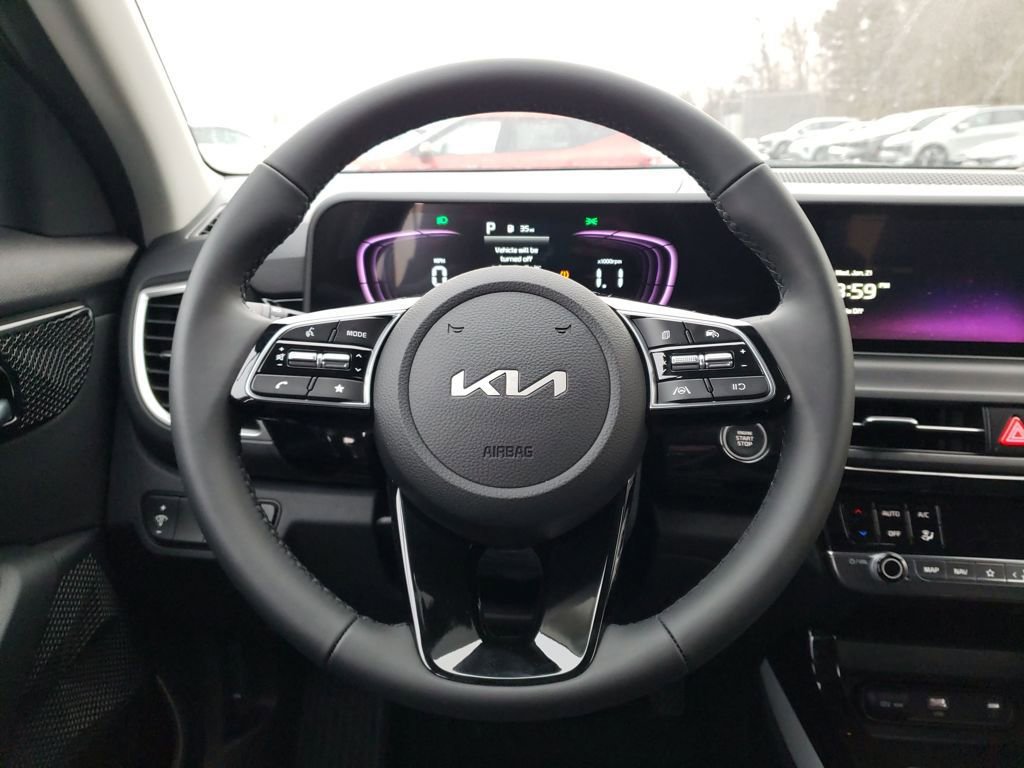 New 2026 Kia Seltos S image 11