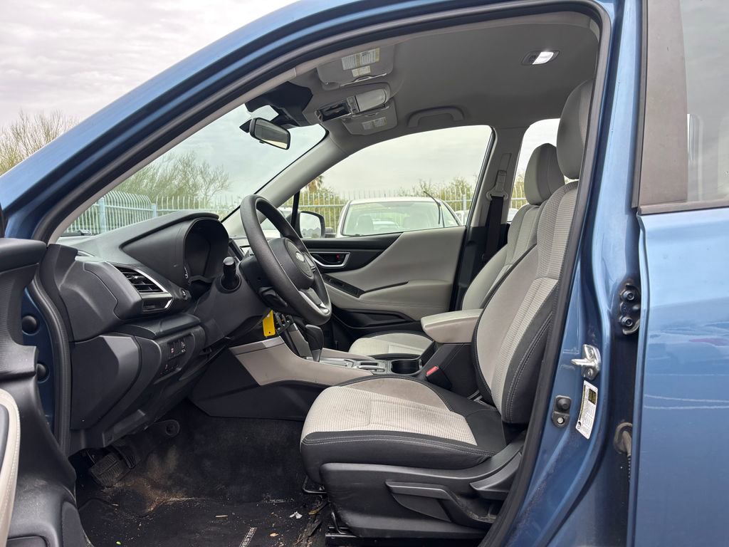 Used 2023 Subaru Forester image 3