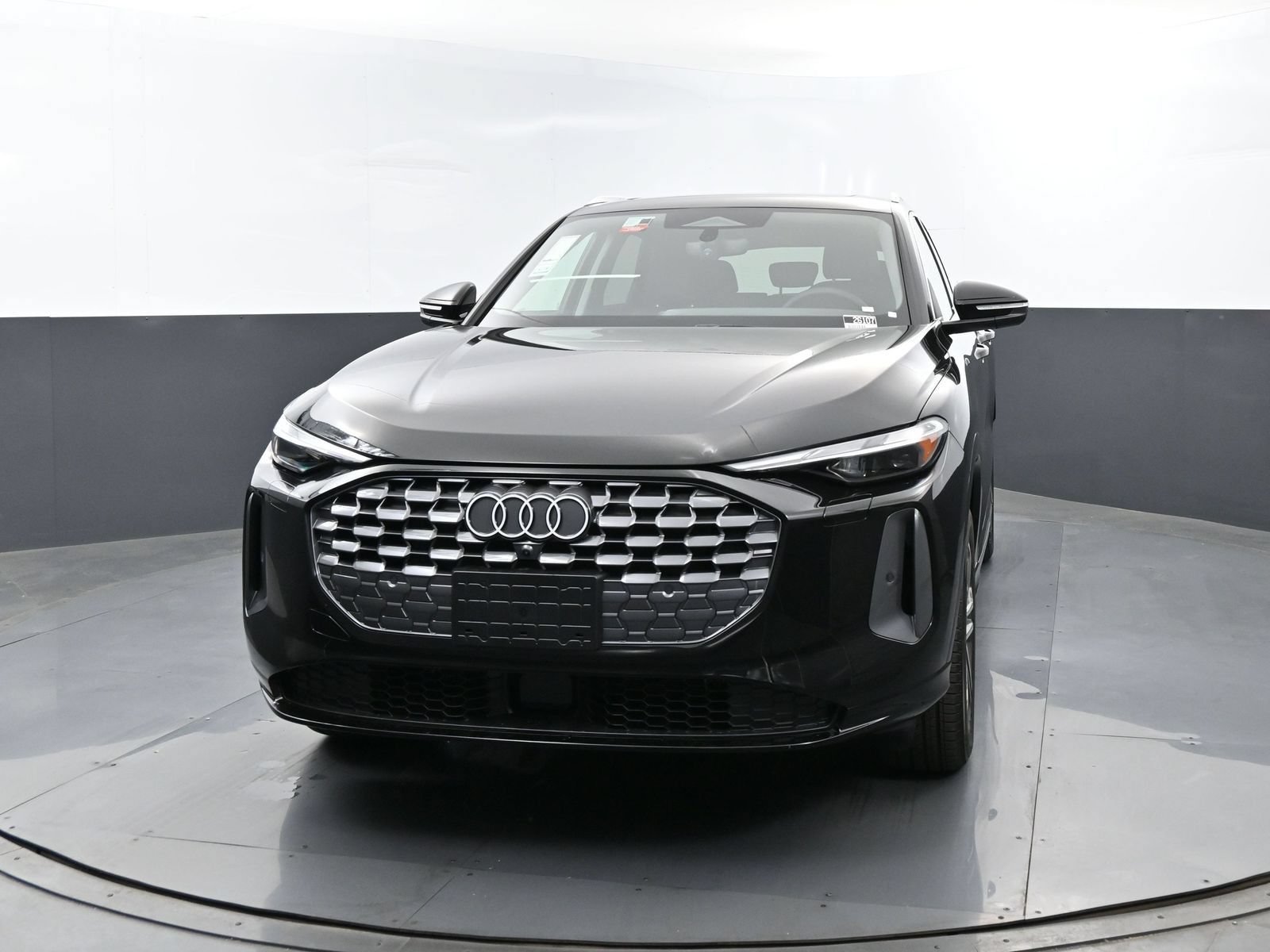 New 2026 Audi Q5 Premium AWD/4WD image 3