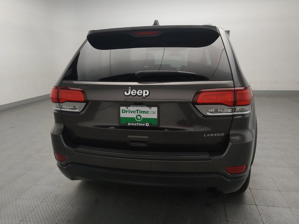 Used 2020 Jeep Grand Cherokee Laredo RWD image 7