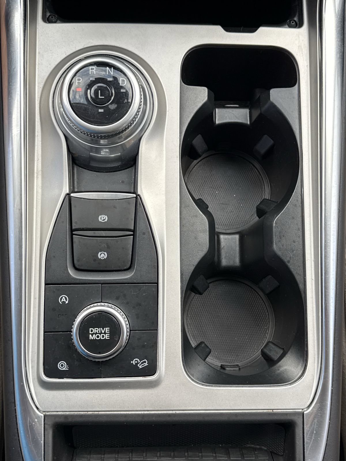 Used 2023 Ford Explorer Limited w/ Equipment Group 301A AWD/4WD image 31