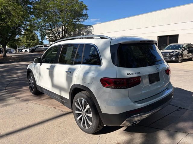 Used 2020 Mercedes-Benz GLB 250 4MATIC image 3