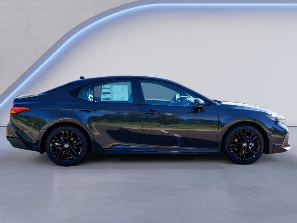 New 2026 Toyota Camry SE image 4