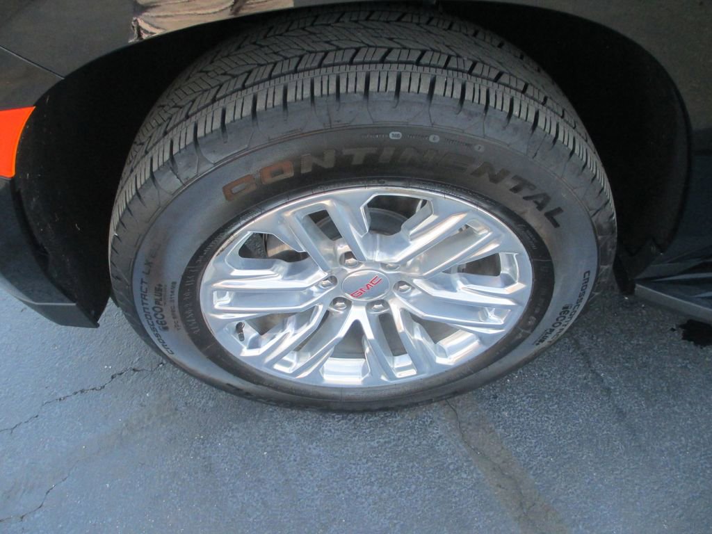 Used 2023 GMC Yukon SLT w/ Max Trailering Package AWD/4WD image 15