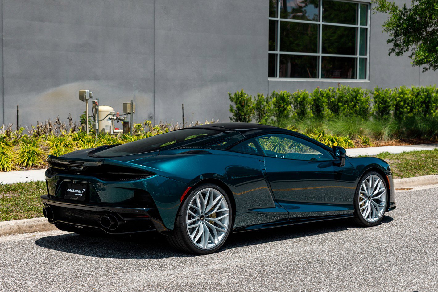 New 2026 McLaren GTS RWD image 20