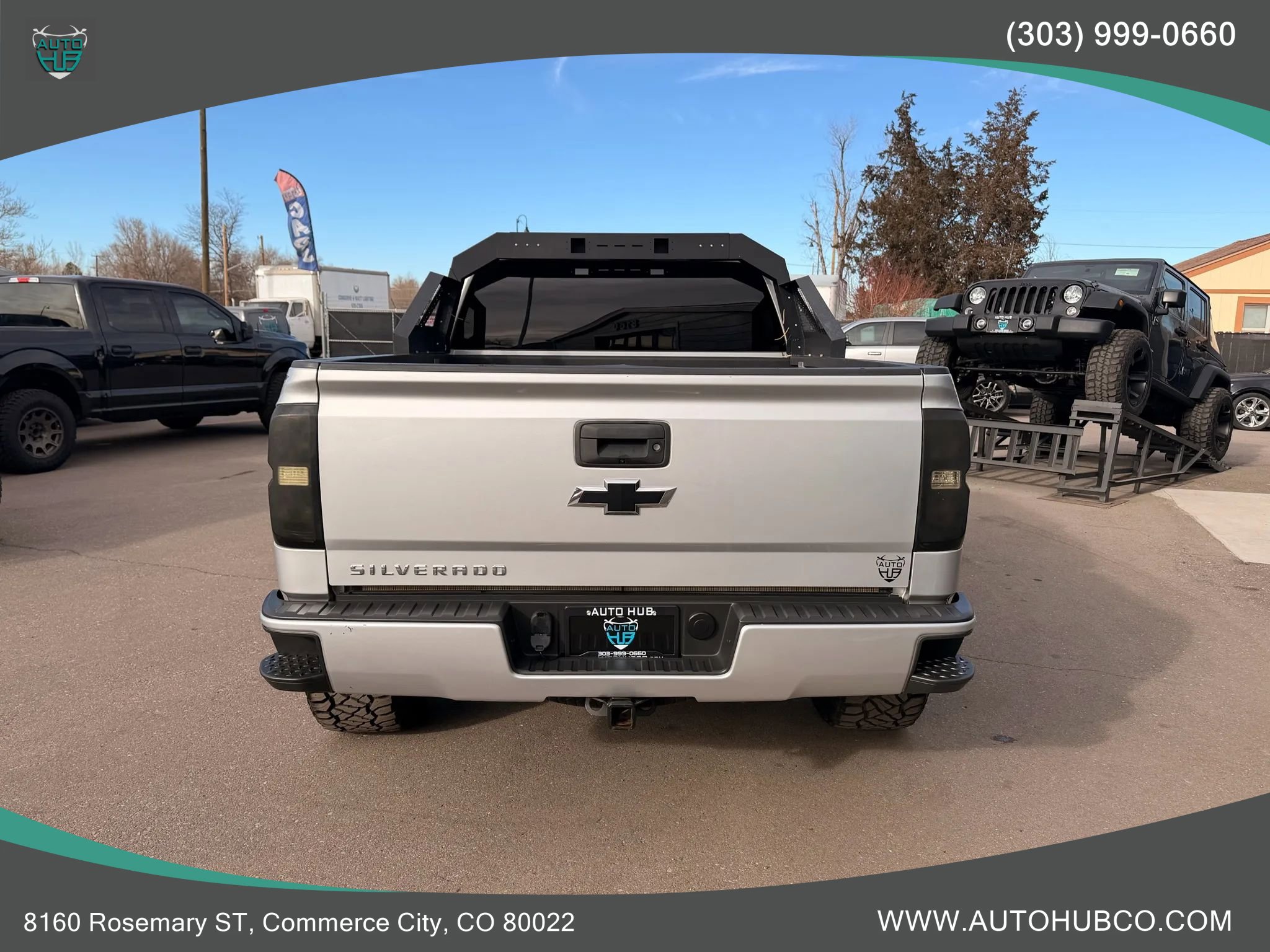 Used 2018 Chevrolet Silverado 1500 Custom w/ Custom Convenience Package AWD/4WD image 5