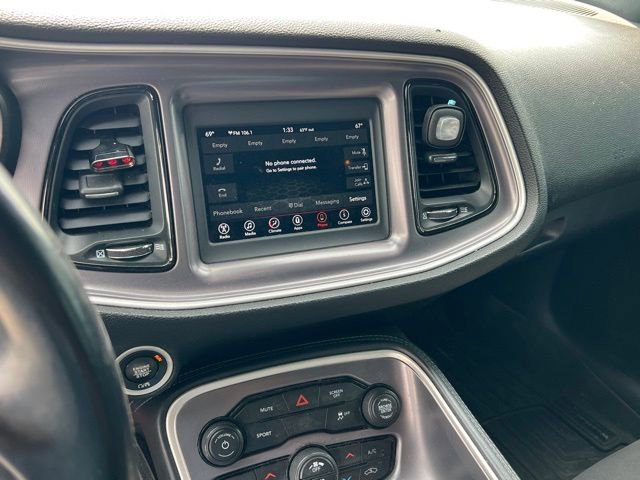 Used 2020 Dodge Challenger SXT RWD image 14