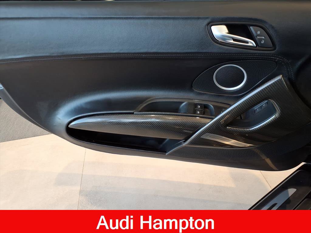 Used 2011 Audi R8 V10 AWD/4WD image 16