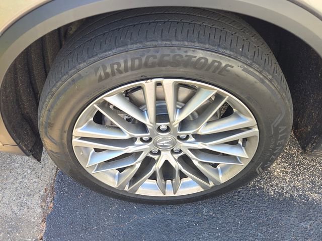 Used 2023 Acura MDX SH-AWD w/ Advance Package image 4