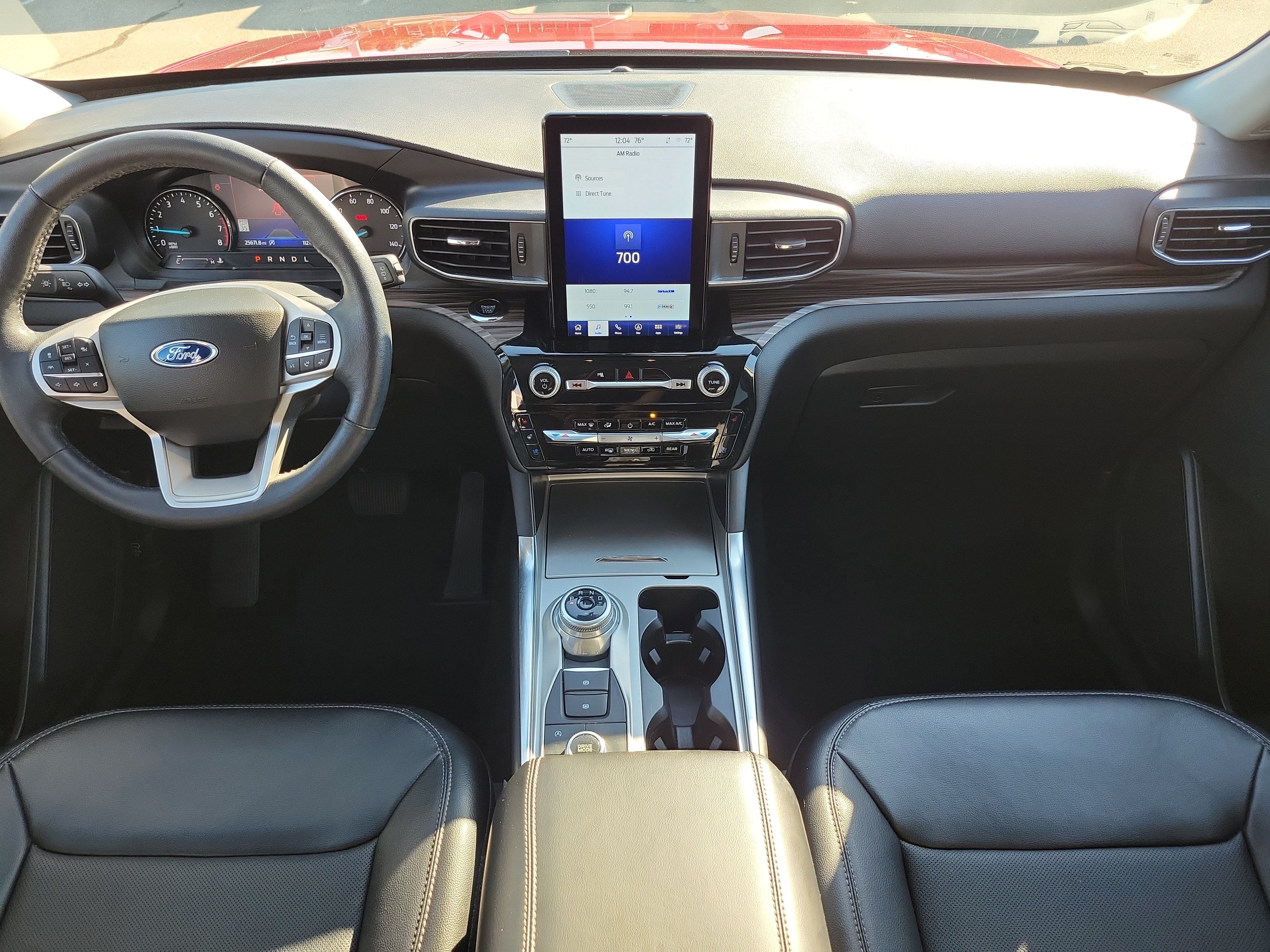 Used 2023 Ford Explorer Limited w/ Limited Technology Package AWD/4WD image 9