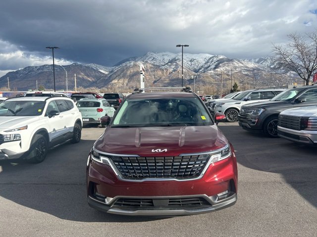 Used 2024 Kia Carnival SX image 2