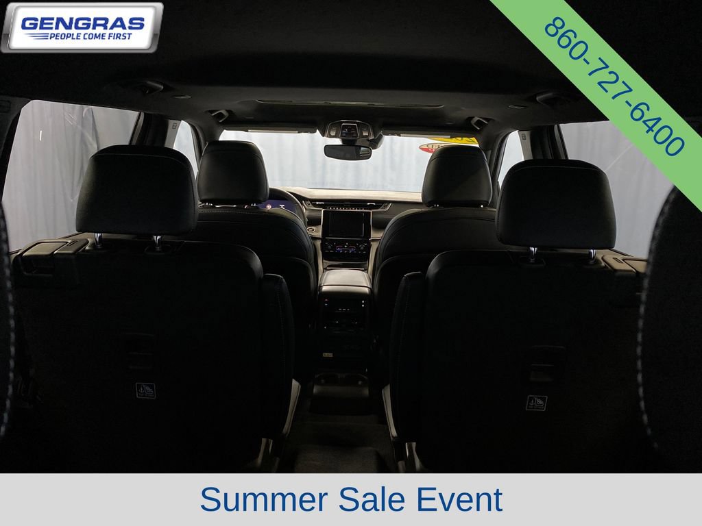 Used 2023 Jeep Grand Cherokee L Laredo AWD/4WD image 38