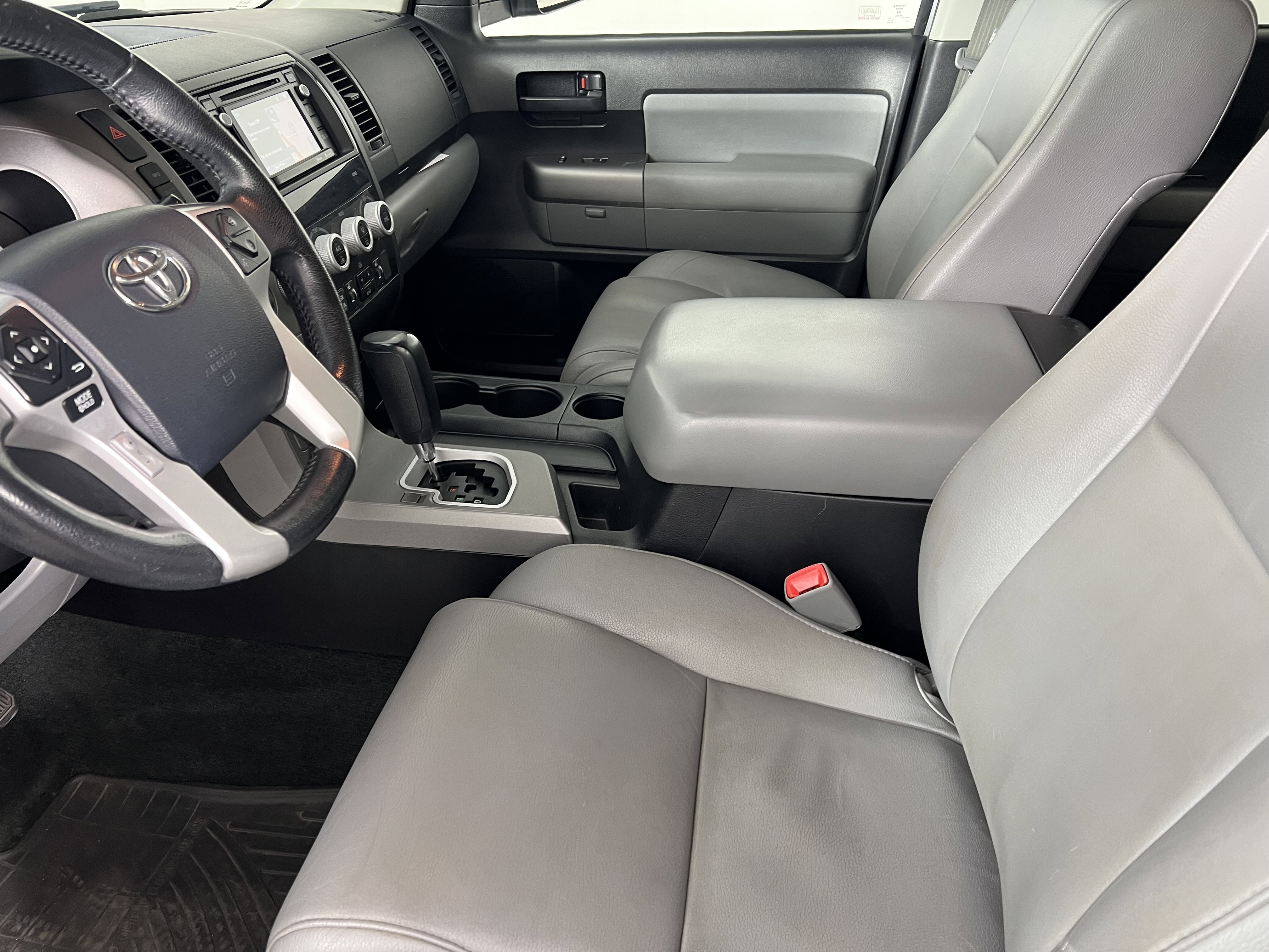 Used 2014 Toyota Sequoia SR5 w/ Premium Package AWD/4WD image 4