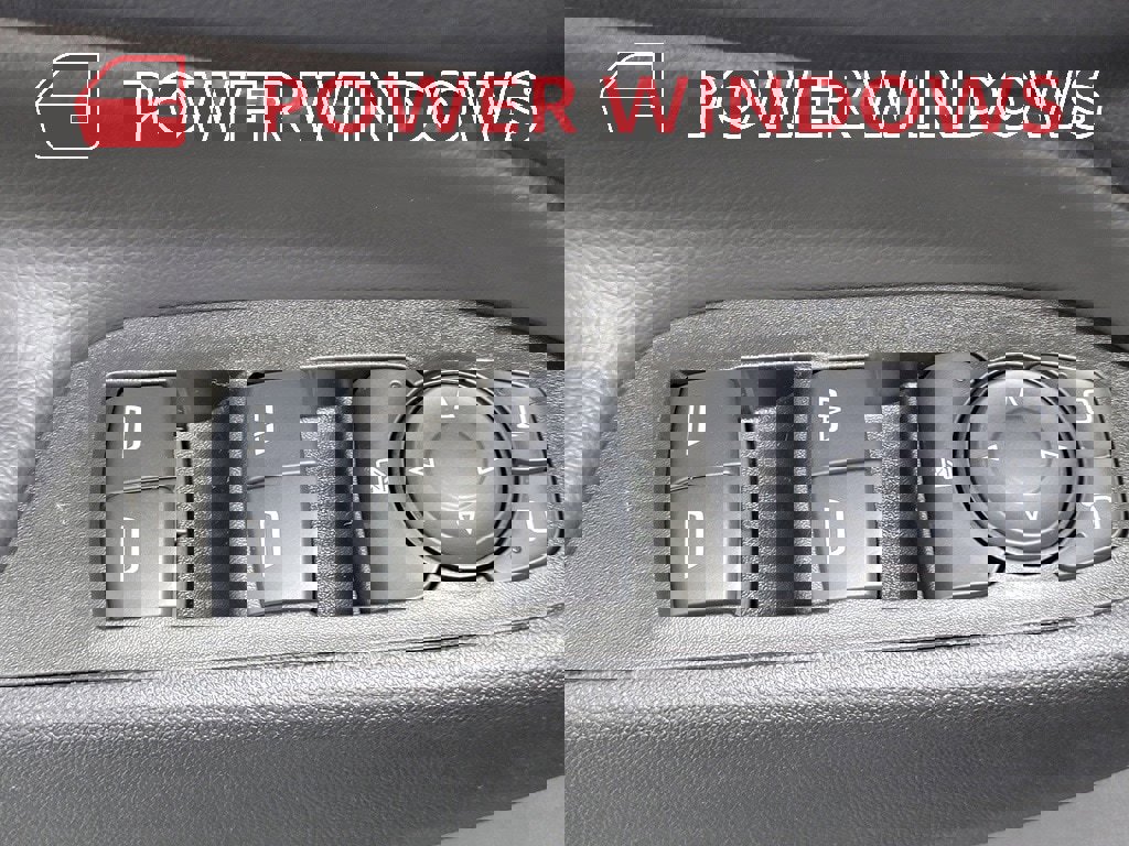 Used 2023 Chevrolet Equinox LT image 19