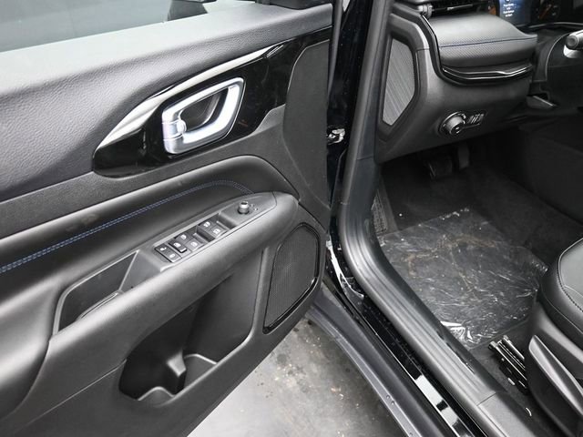 New 2026 Jeep Compass Latitude image 14