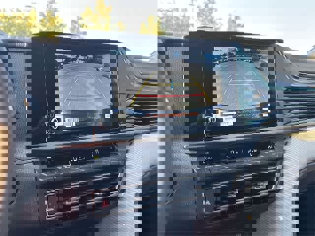 Used 2025 Toyota Camry SE image 20