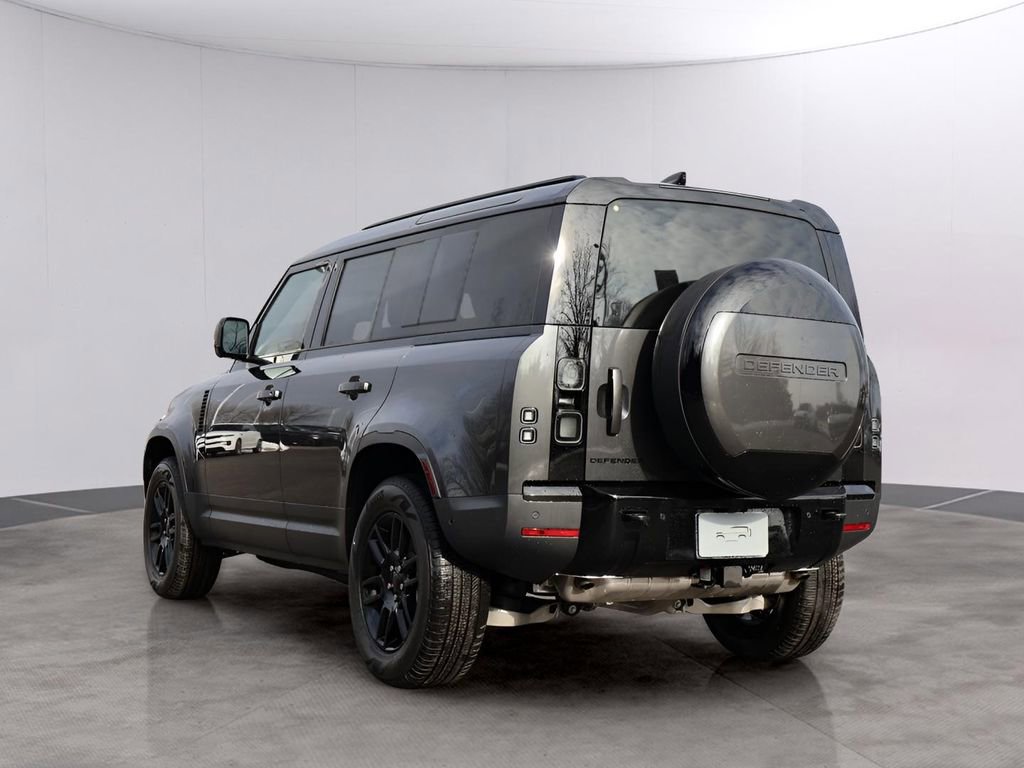 New 2026 Land Rover Defender 110 S image 5
