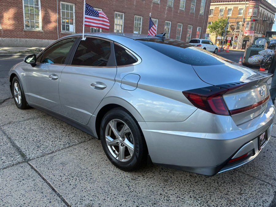 Used 2021 Hyundai Sonata SE FWD image 6
