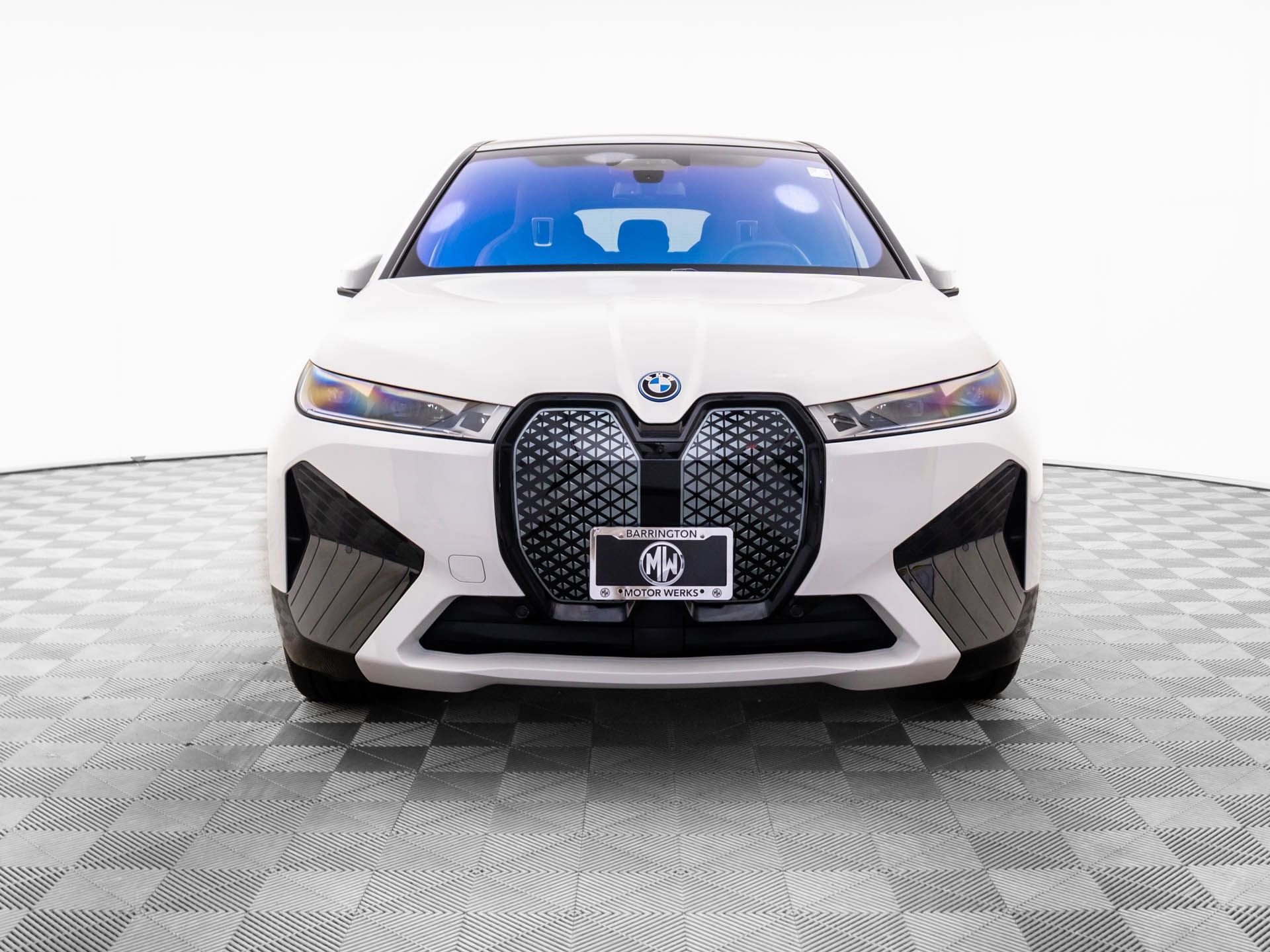 Certified 2023 BMW iX M60 w/ Executive Package image 8