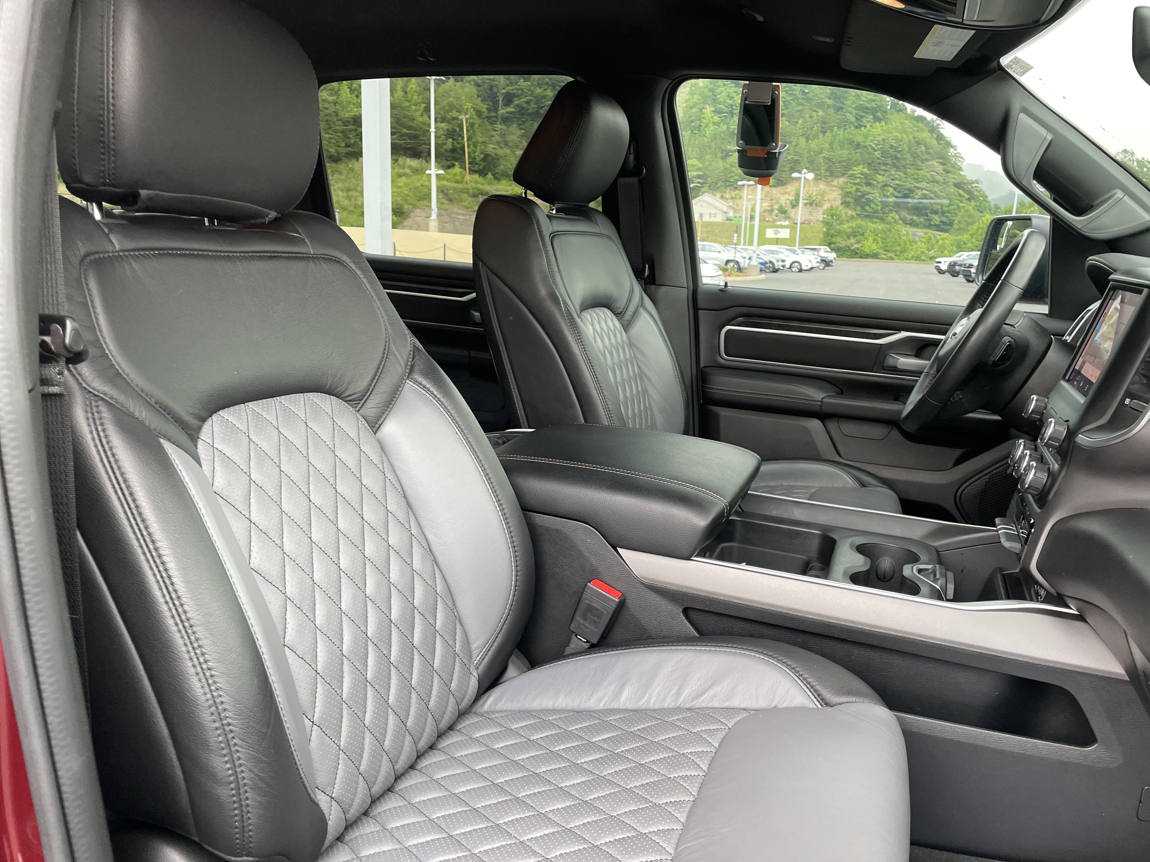 Used 2023 RAM 1500 Big Horn AWD/4WD image 25