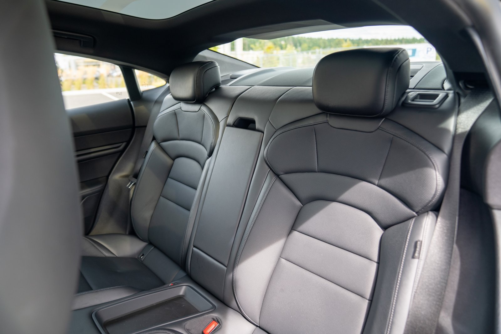 Certified 2024 Porsche Taycan 4S AWD/4WD image 21