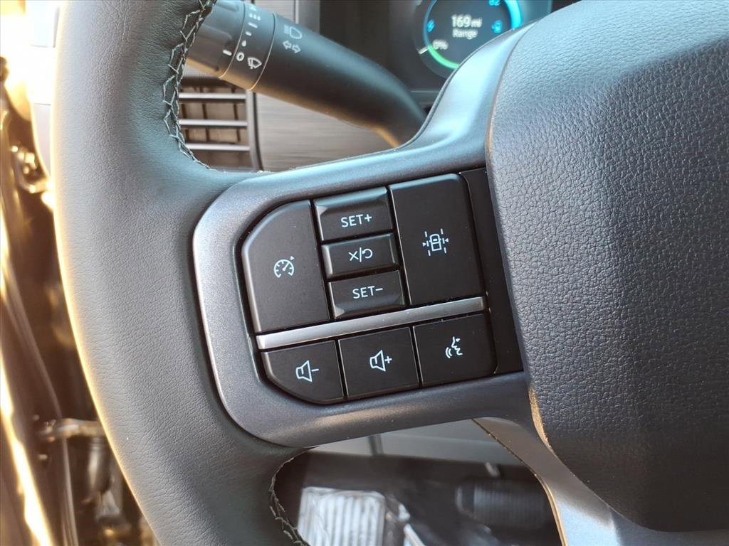 New 2025 Ford F150 Lightning XLT image 15