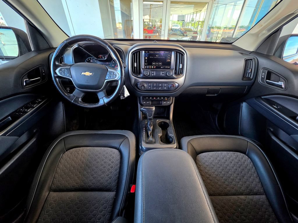 Used 2020 Chevrolet Colorado Z71 AWD/4WD image 17